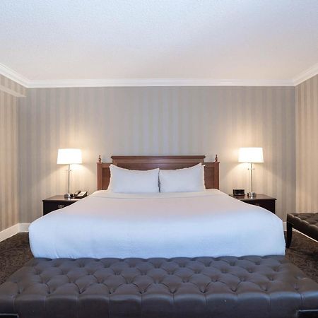 Sandman Signature Edmonton Downtown Hotel Kültér fotó