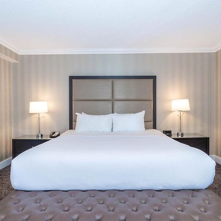 Sandman Signature Edmonton Downtown Hotel Kültér fotó